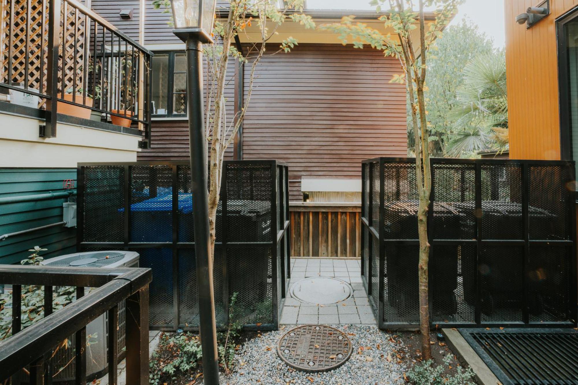 A Gentle Hideaway In The Urban Forest West End Downtown